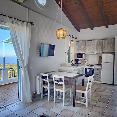 Ostria Tsoukaládhes